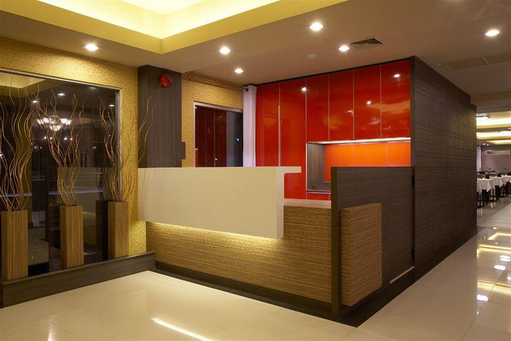 The Green Bells Bangkok Exterior photo